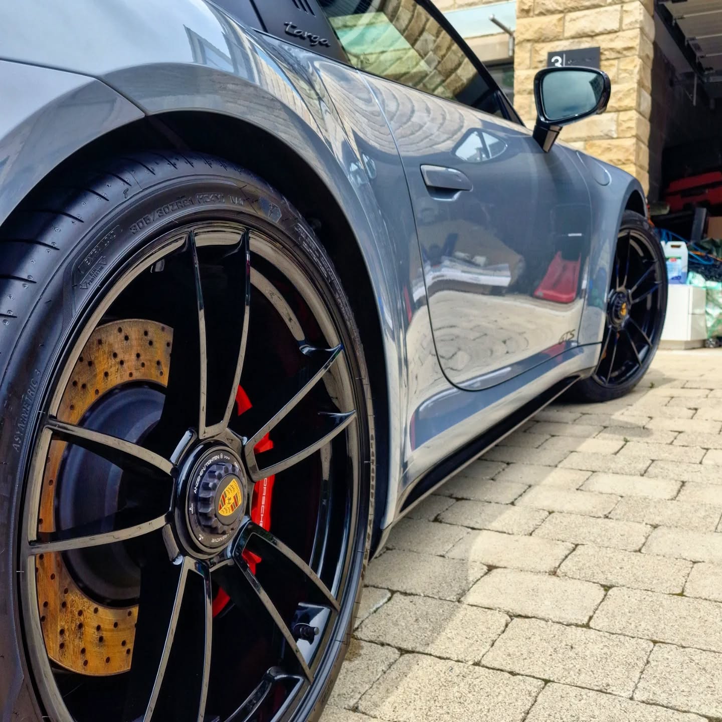 Mercer's Auto Detailing — Porsche 911 Targa GTS Exterior detail Wheel